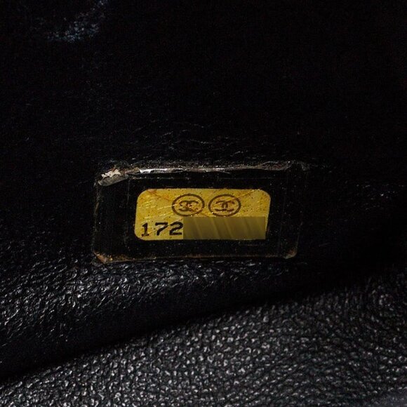 Chanel Black Quilted Patent Leather Classic Maxi Double Flap Bag - Picture 10 of 12